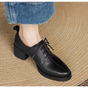 2025 Women Spring New Black Platform Flats Shoes Women Loafers Slip on Boat Shoes Designer Casual Leather Oxfords Shoes